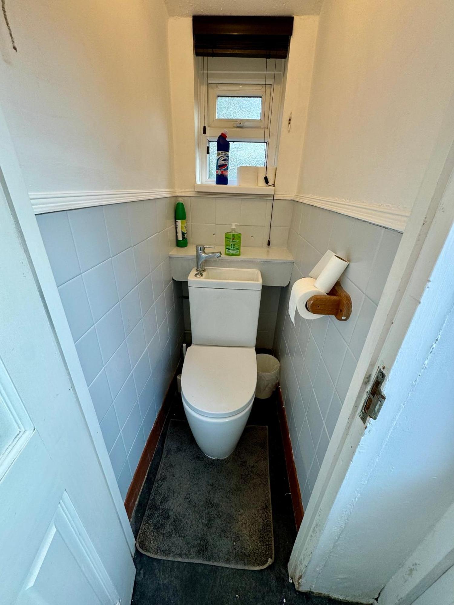 Delightful Room By Gloucester Road Bristol Exterior photo